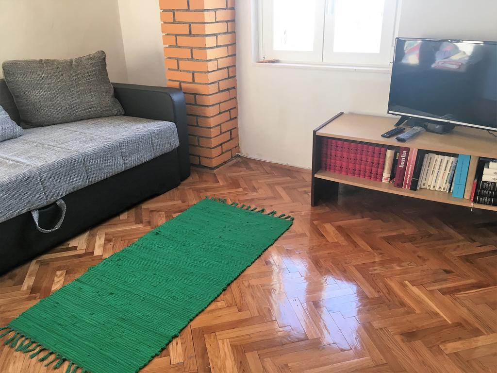 Apartments Lilly Zaboric Esterno foto